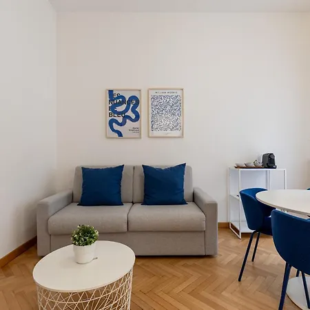 Apartment Beplace In Moscova Milan